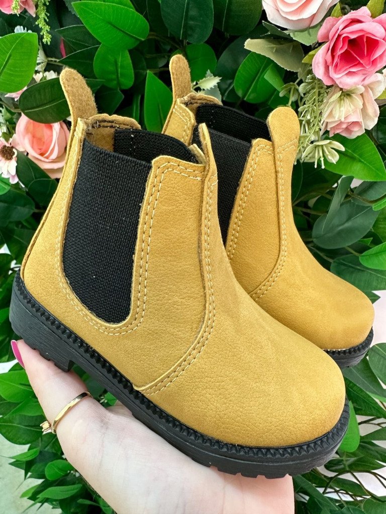 Bota Nilqi Masculina Mostarda